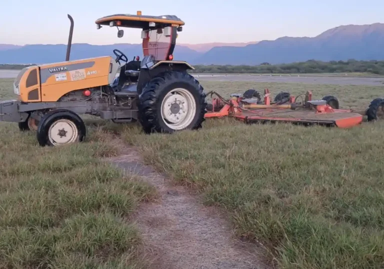 Mantenimiento en franjas de pista – La Rioja3
